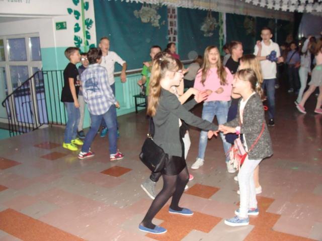 08.02.2018_DYSKOTEKA KARNAWAŁOWA05.JPG